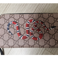 구찌 스네이크 장지갑 리미티드