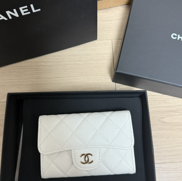 샤넬 클래식 카드홀더