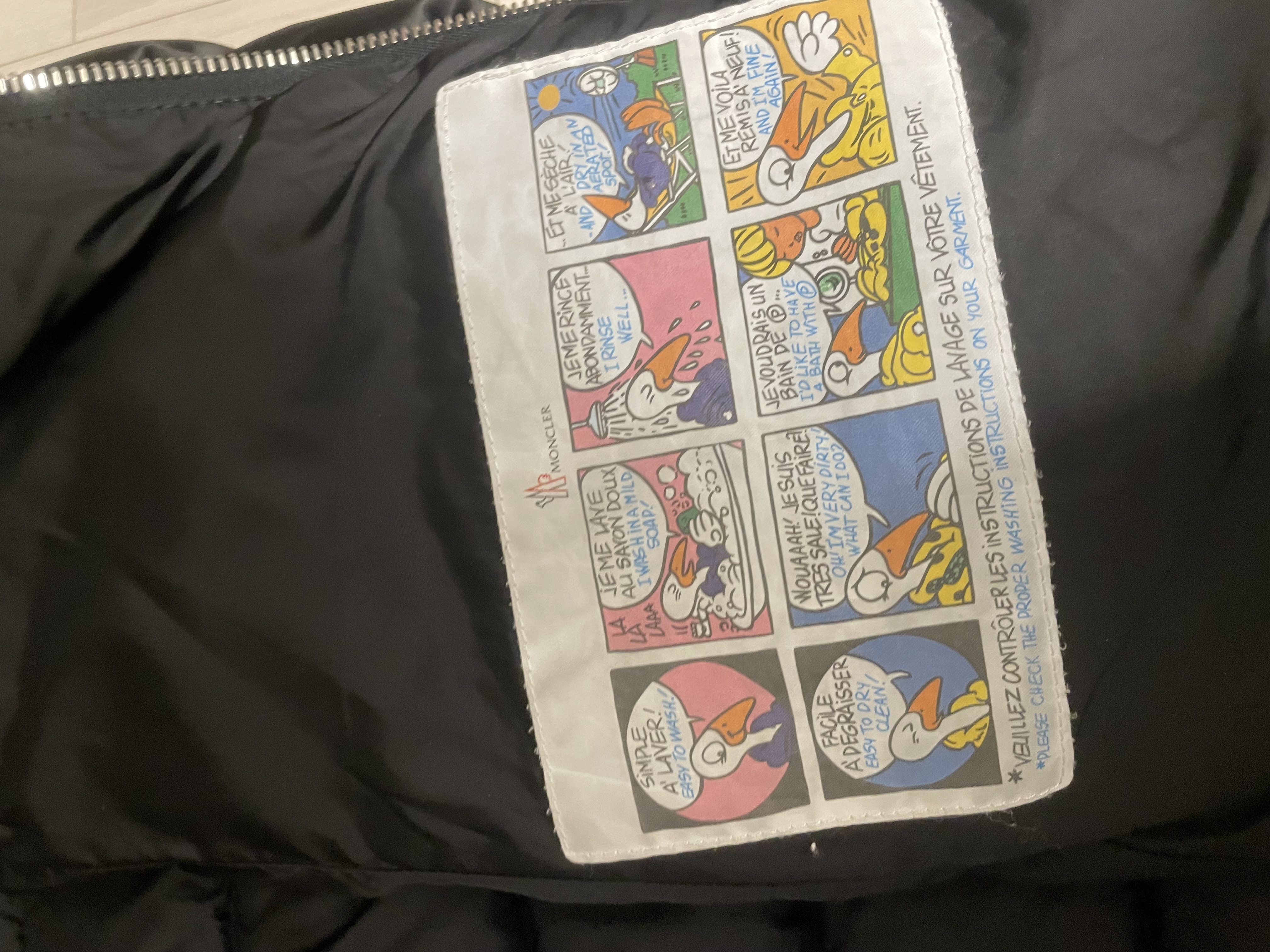 몽클레어 여성패딩