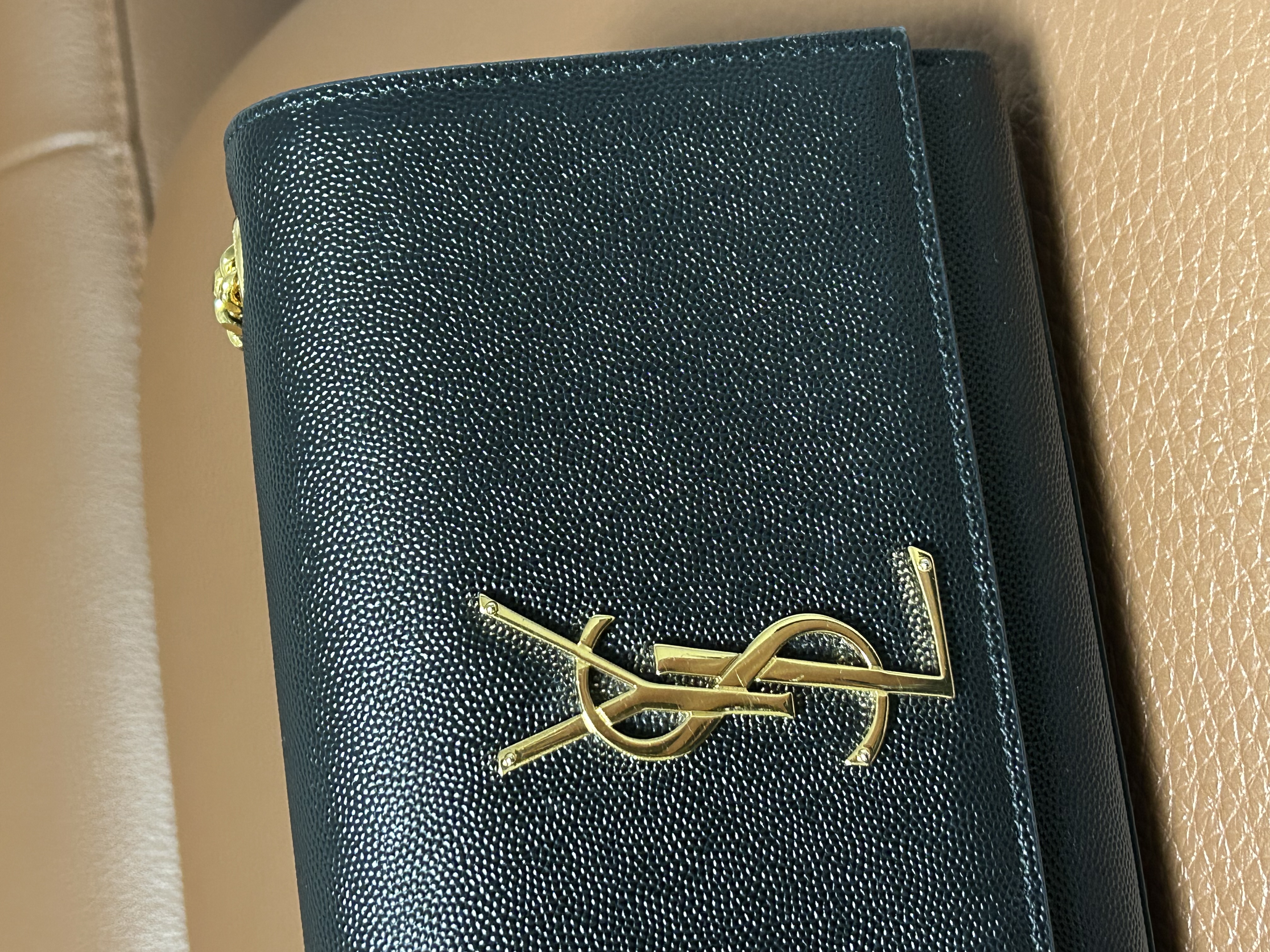 생로랑 케이트 스몰백