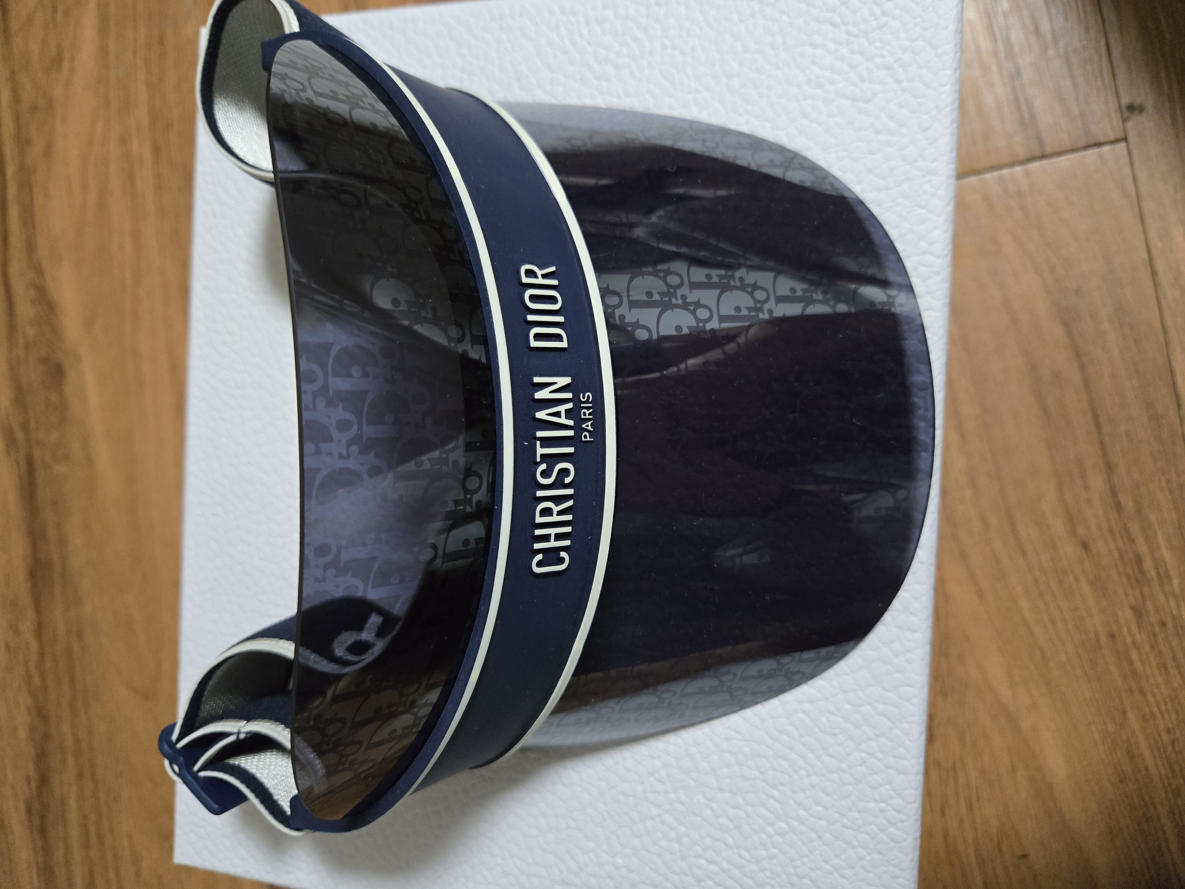 크리스찬디올 모자