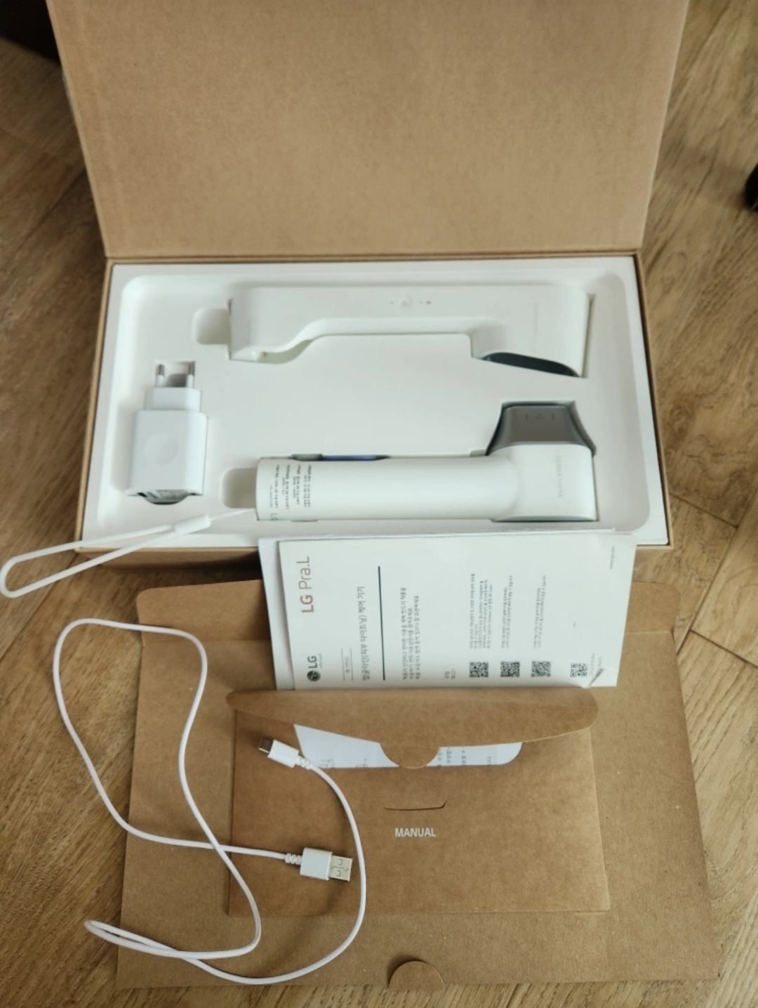 엘지프라엘 더마쎄라 BLQ1