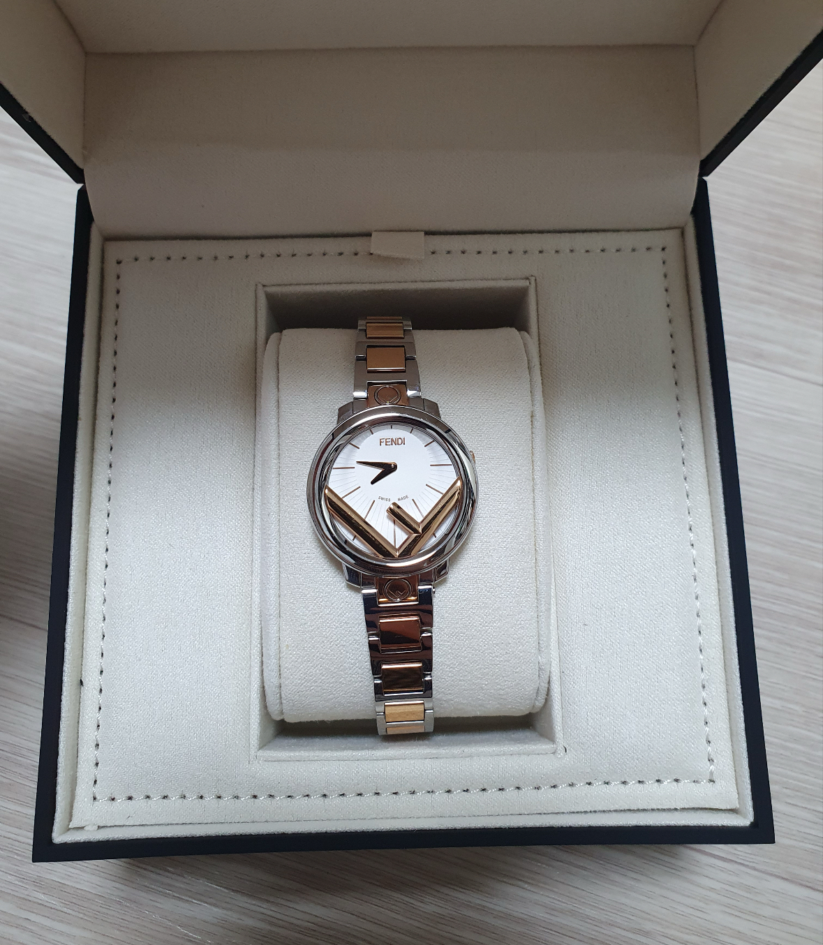 펜디 여성용 시계