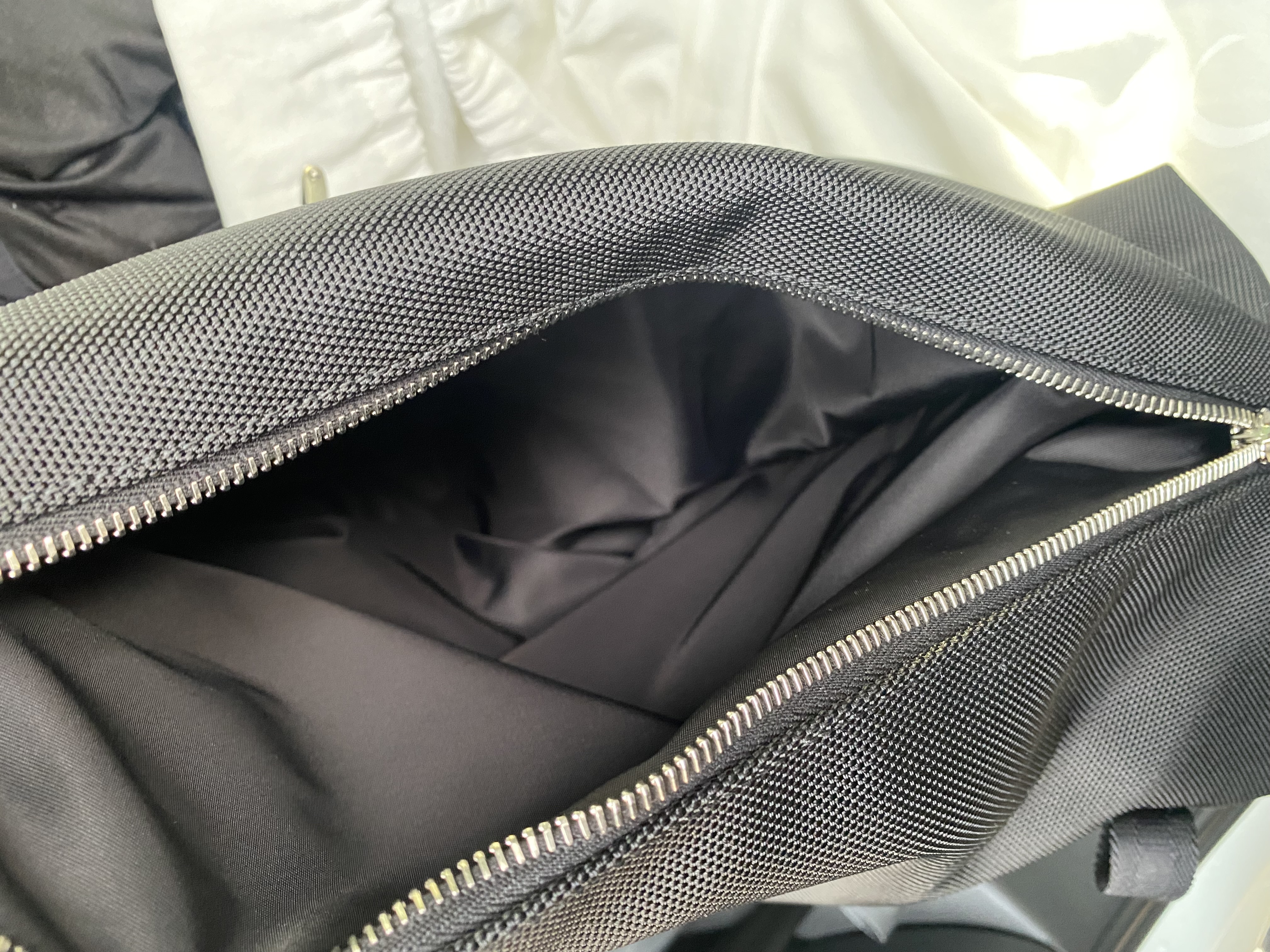 [정품]구찌 웹 테크노 캔버스 백팩