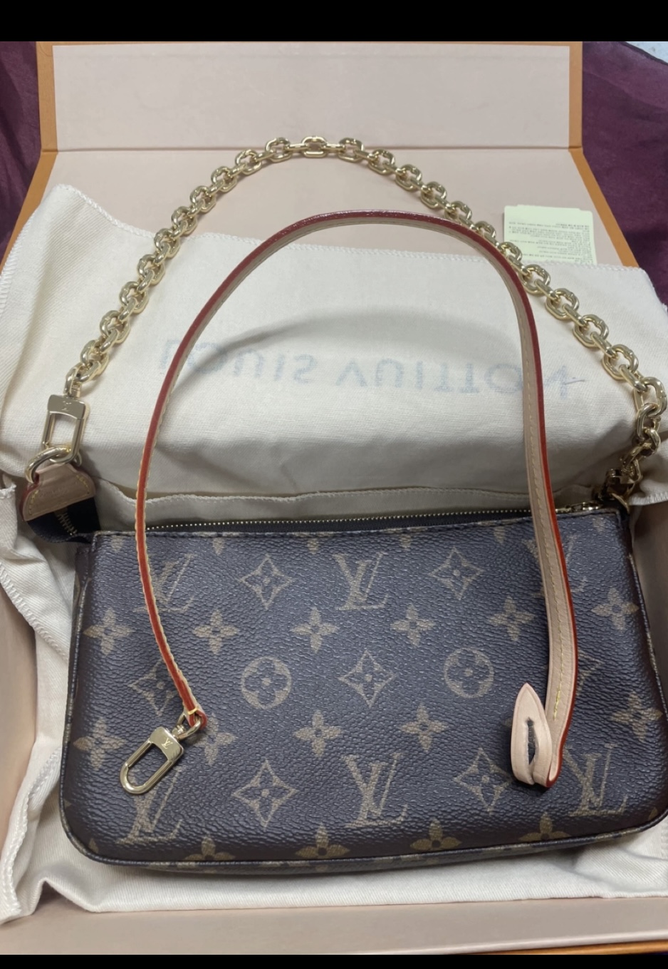 루이비통 악쉐수아