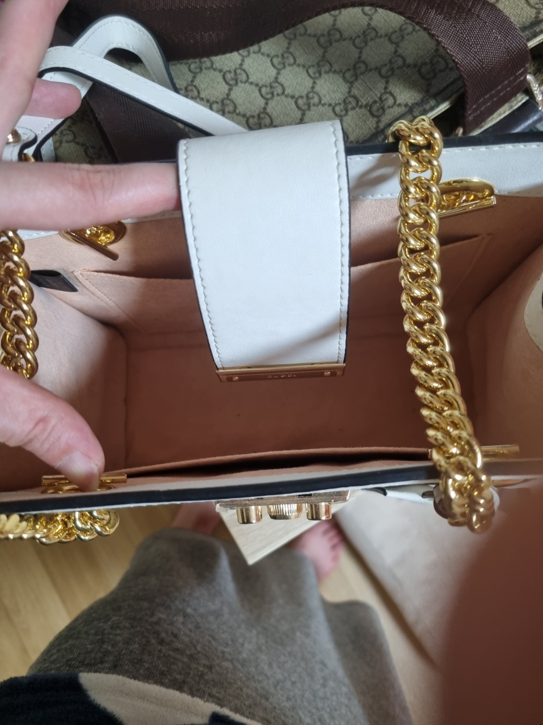 구찌 패드락 스몰숄더백