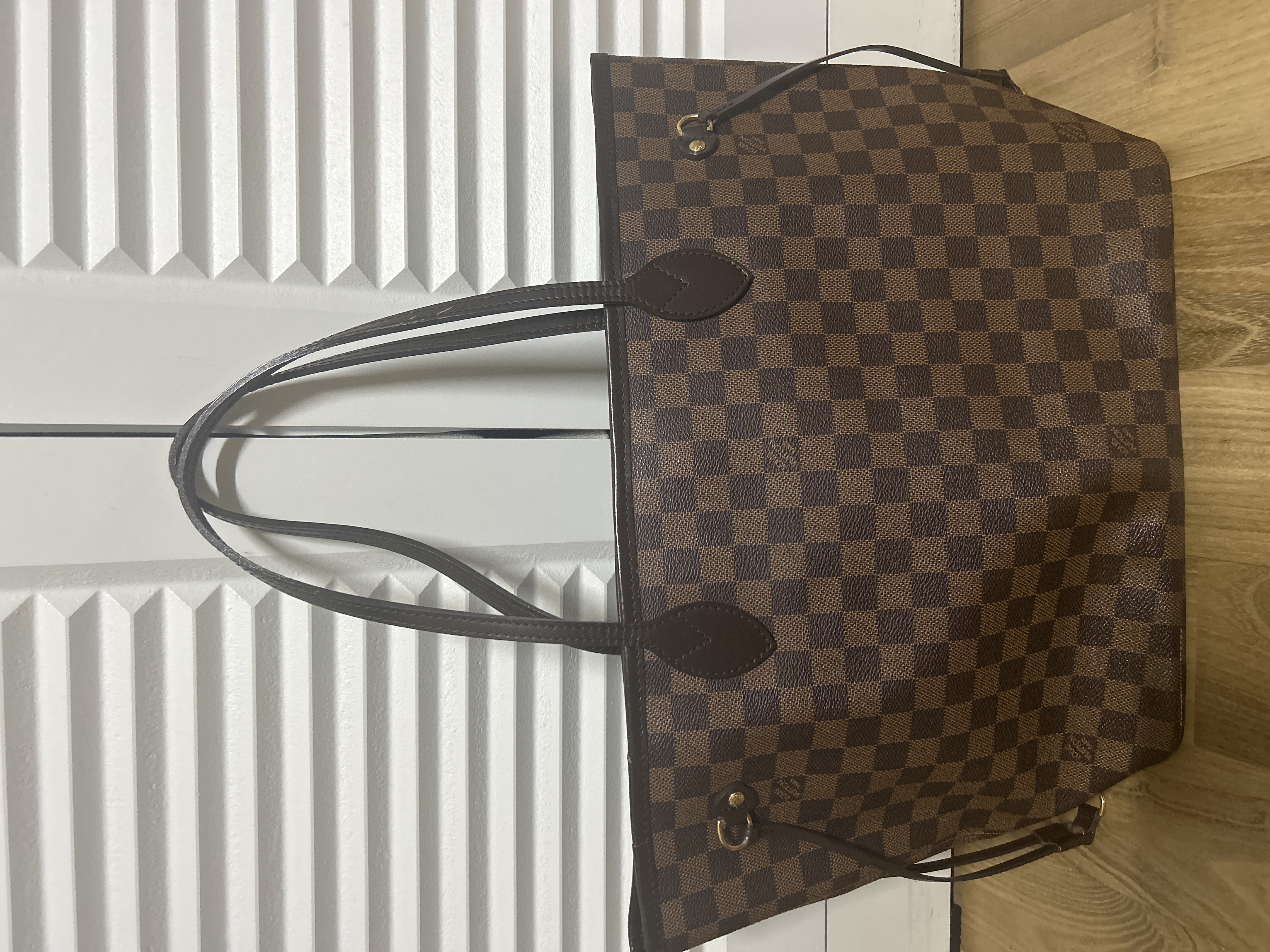 루이비통 네버풀 숄더백 MM 다미에 레드