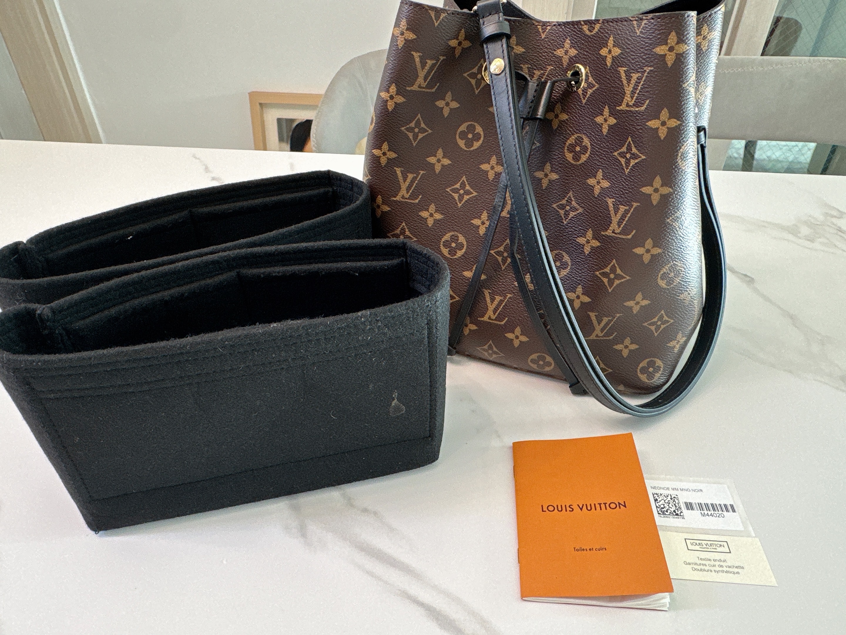 루이비통네오노에