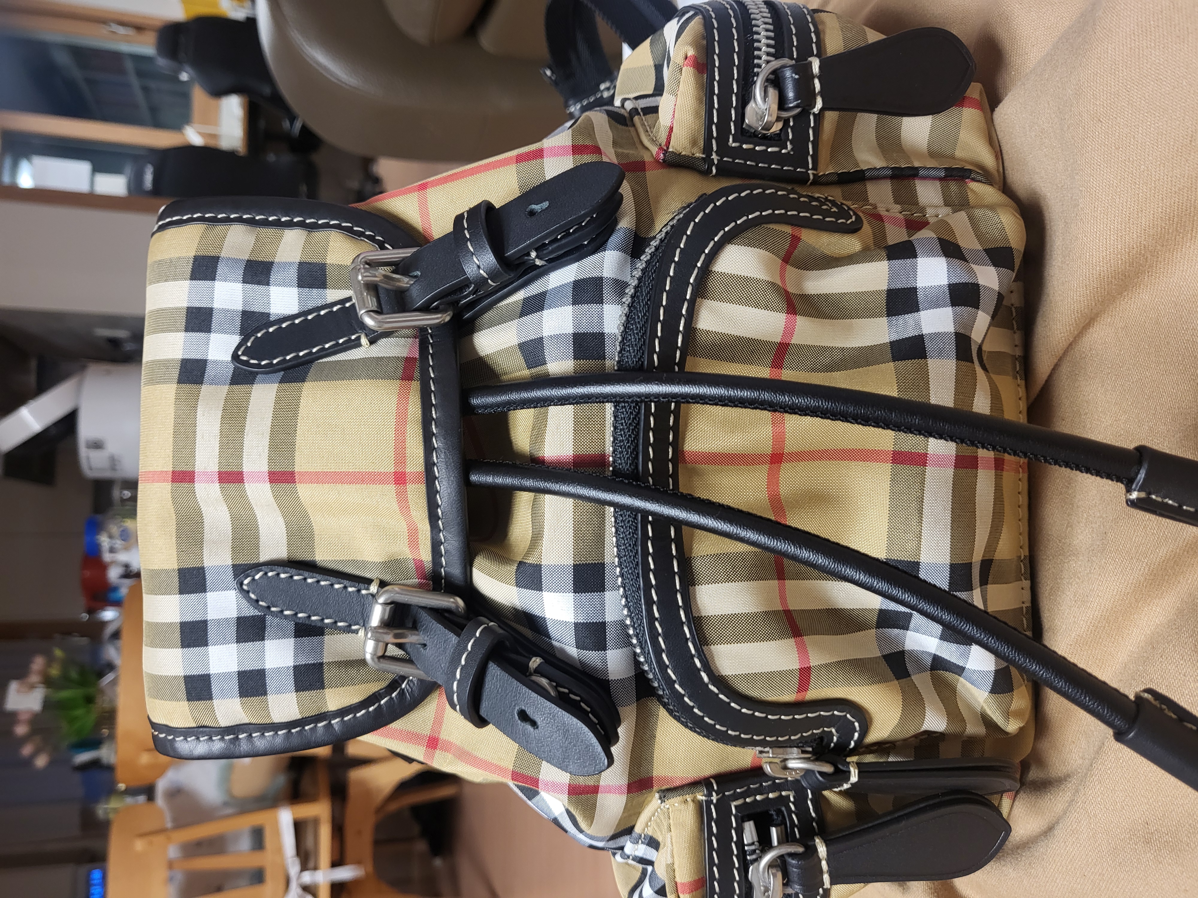 버버리 나일론 미니 백팩