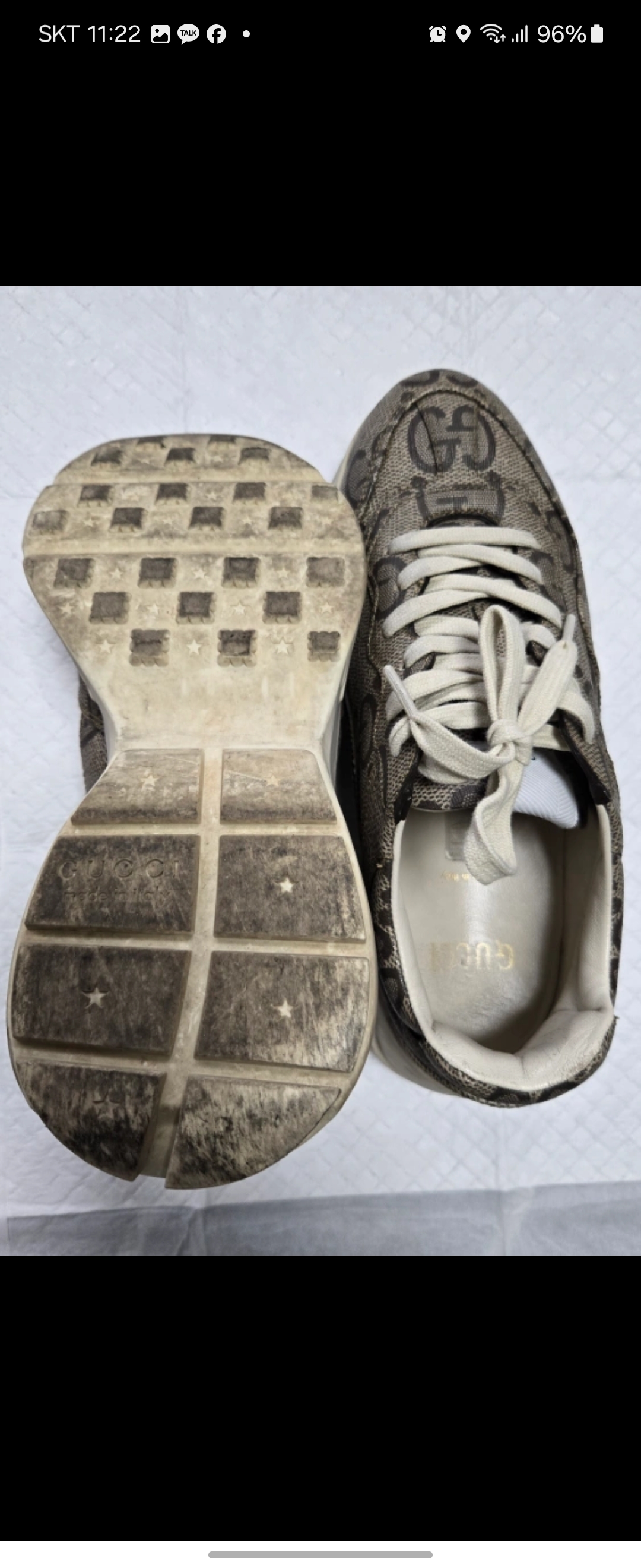 구찌 여성 GG로고 라이톤