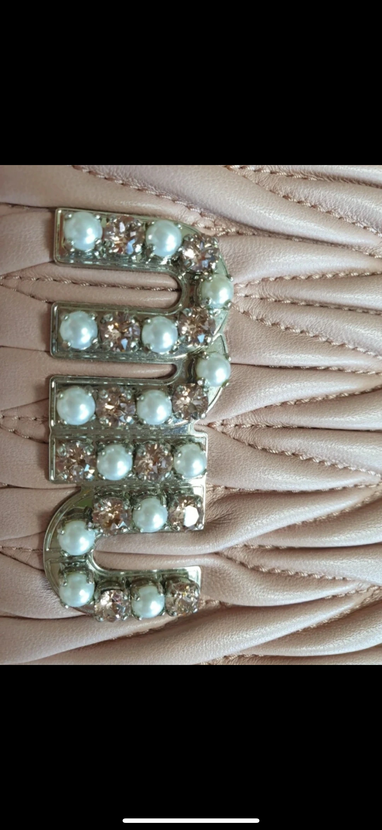 미우미우 핸드백