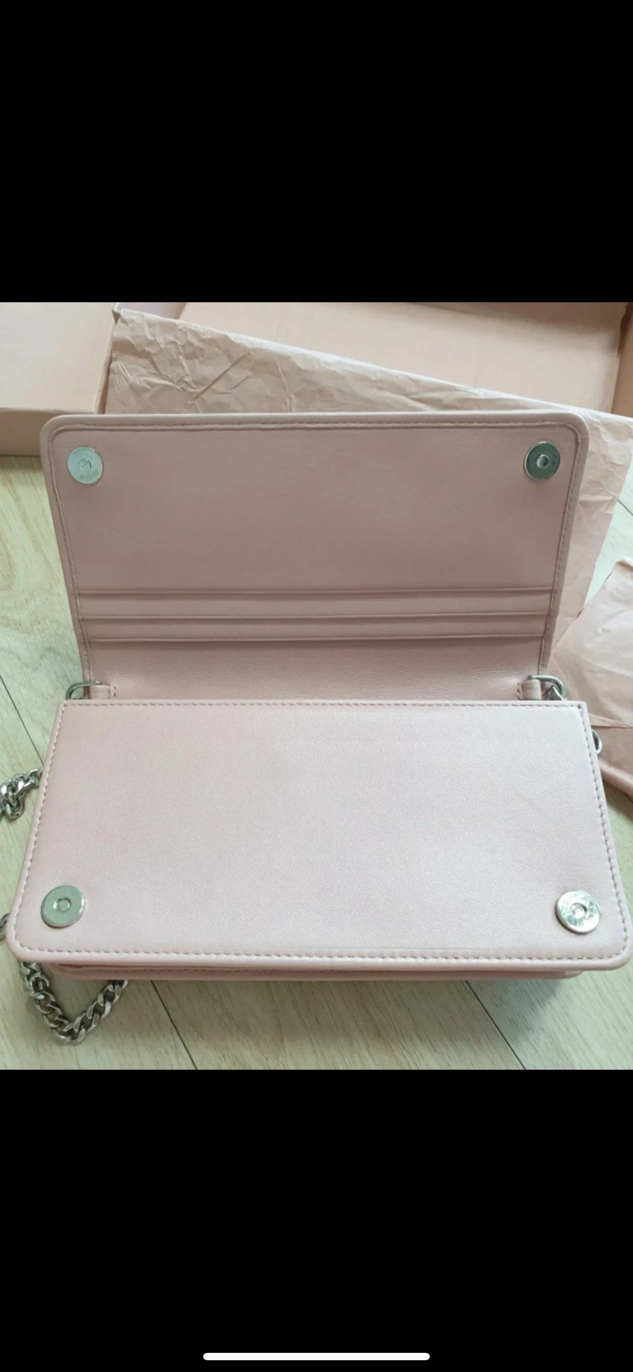 미우미우 핸드백