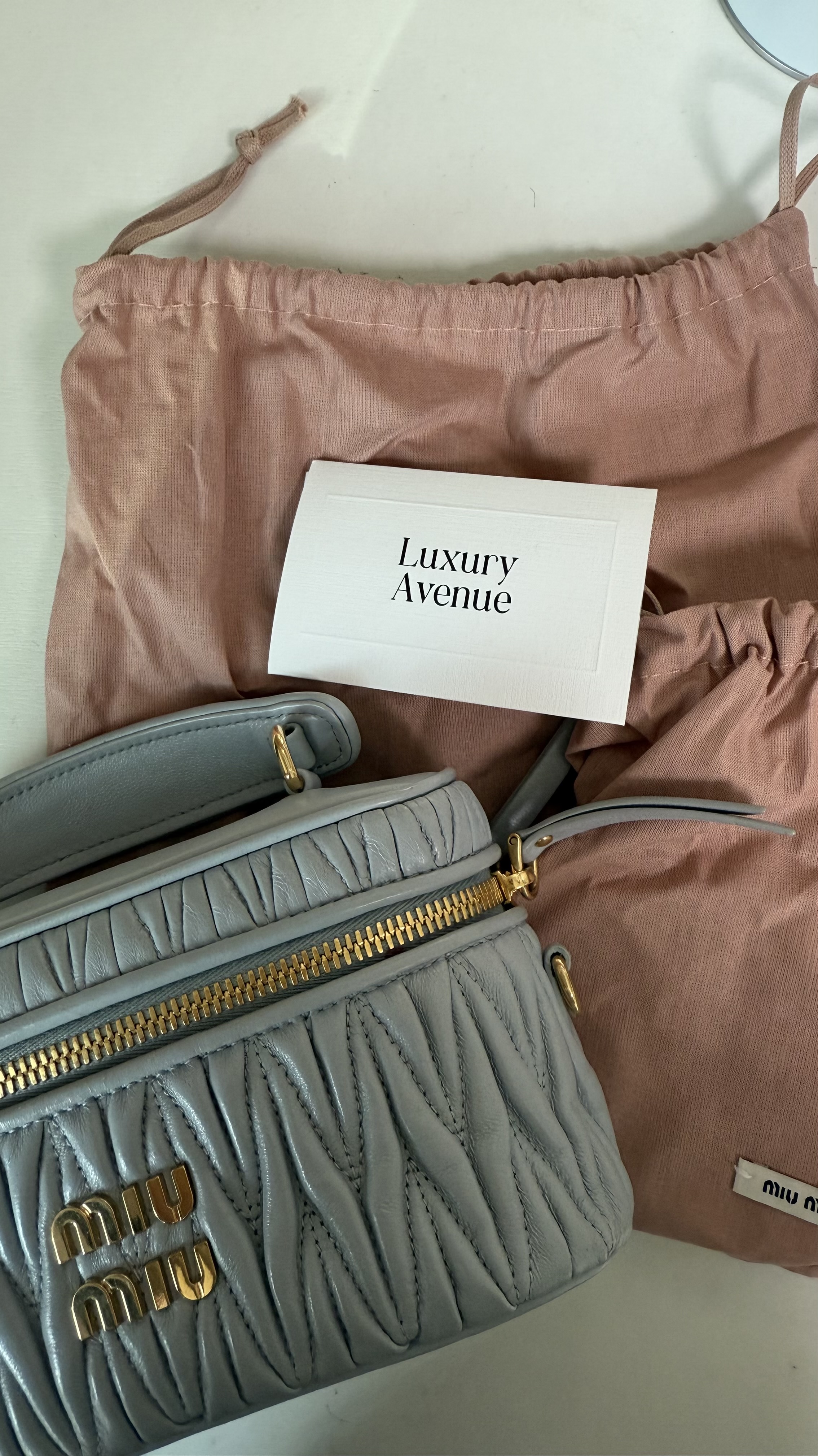 미우미우 가방