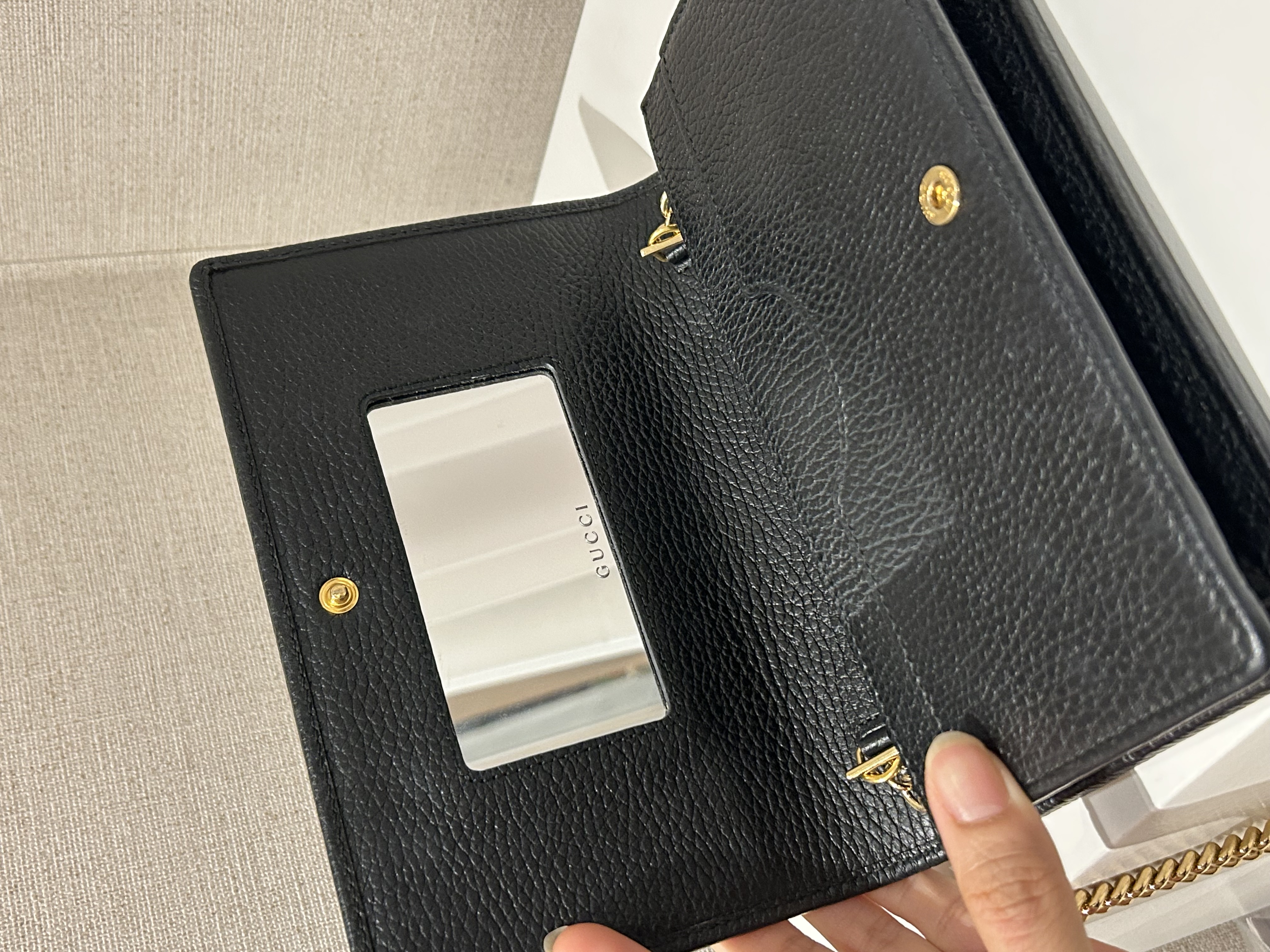 구찌 마몽 미니레더 체인백