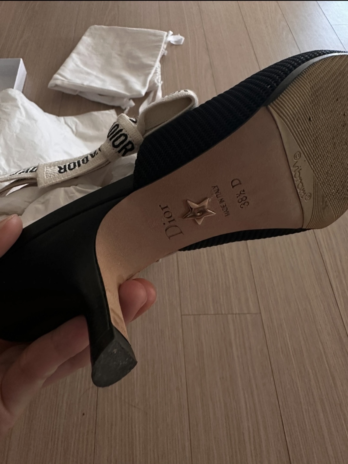 디올 슬링백 38.5