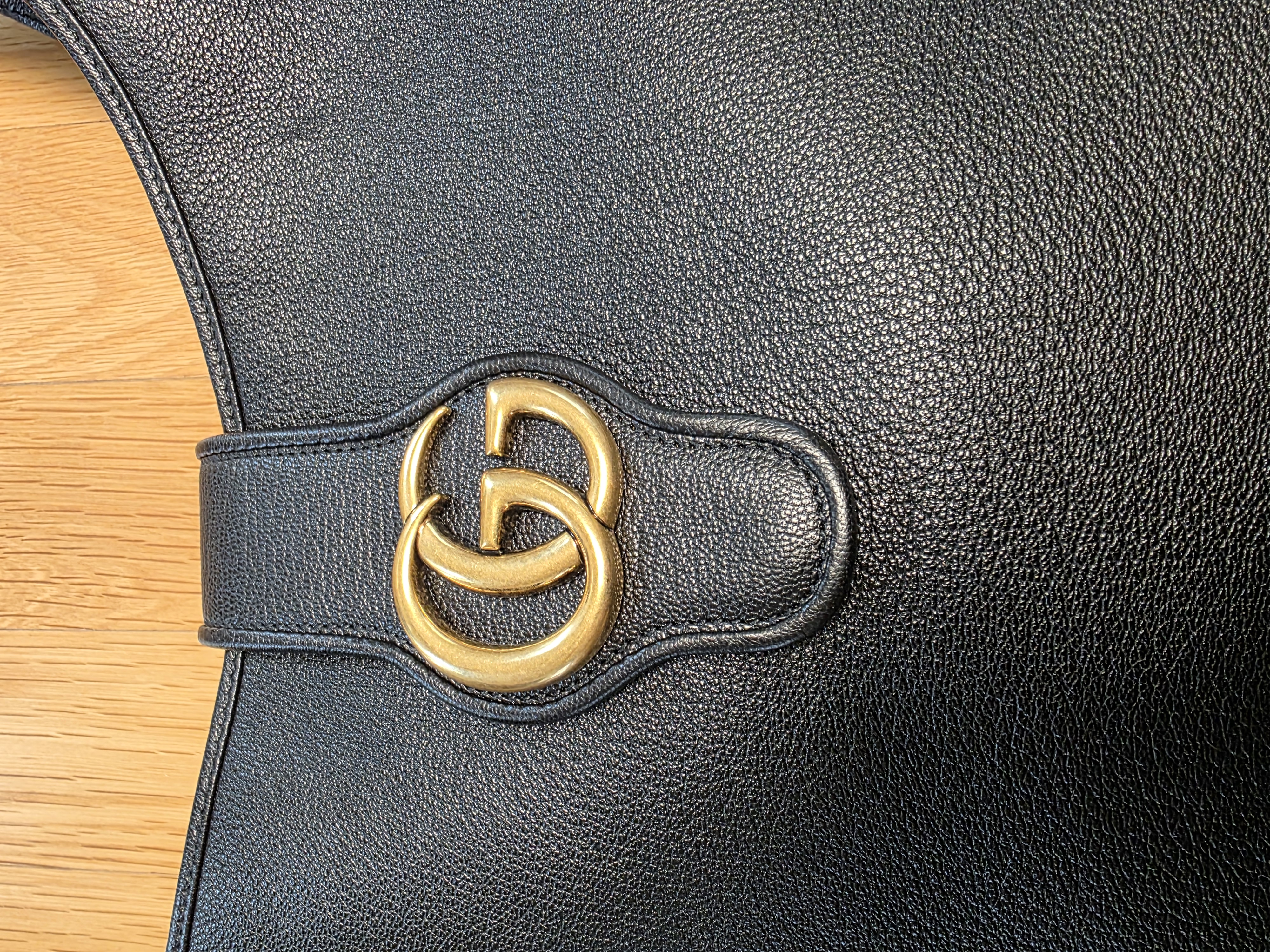 구찌 아프로디테 숄더백 라지 블랙