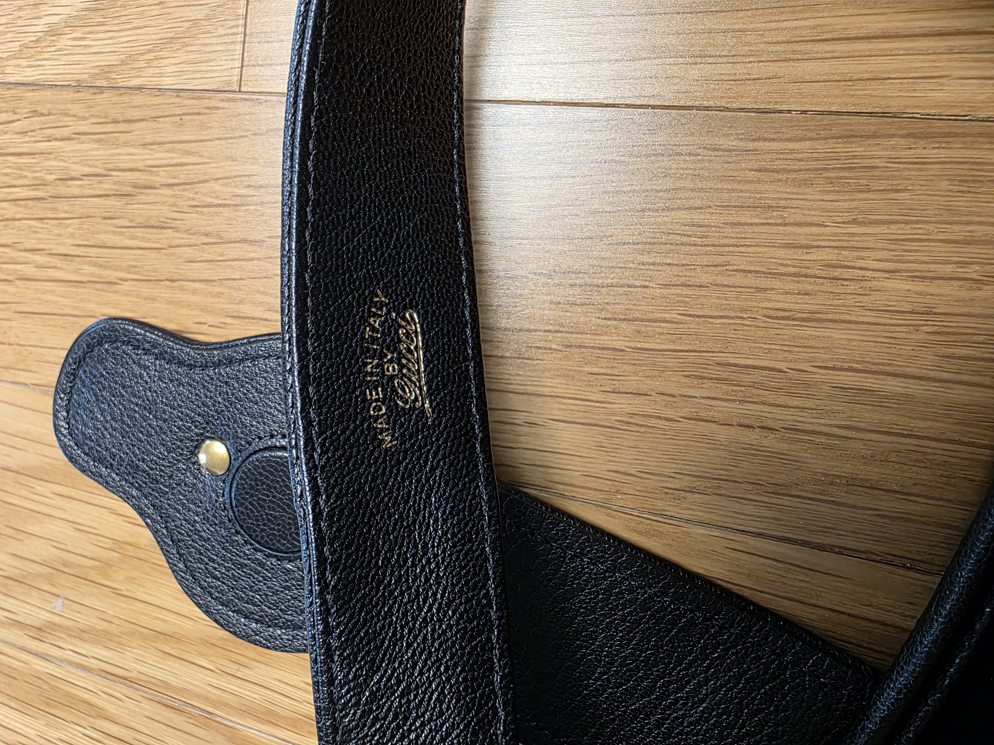 구찌 아프로디테 숄더백 라지 블랙