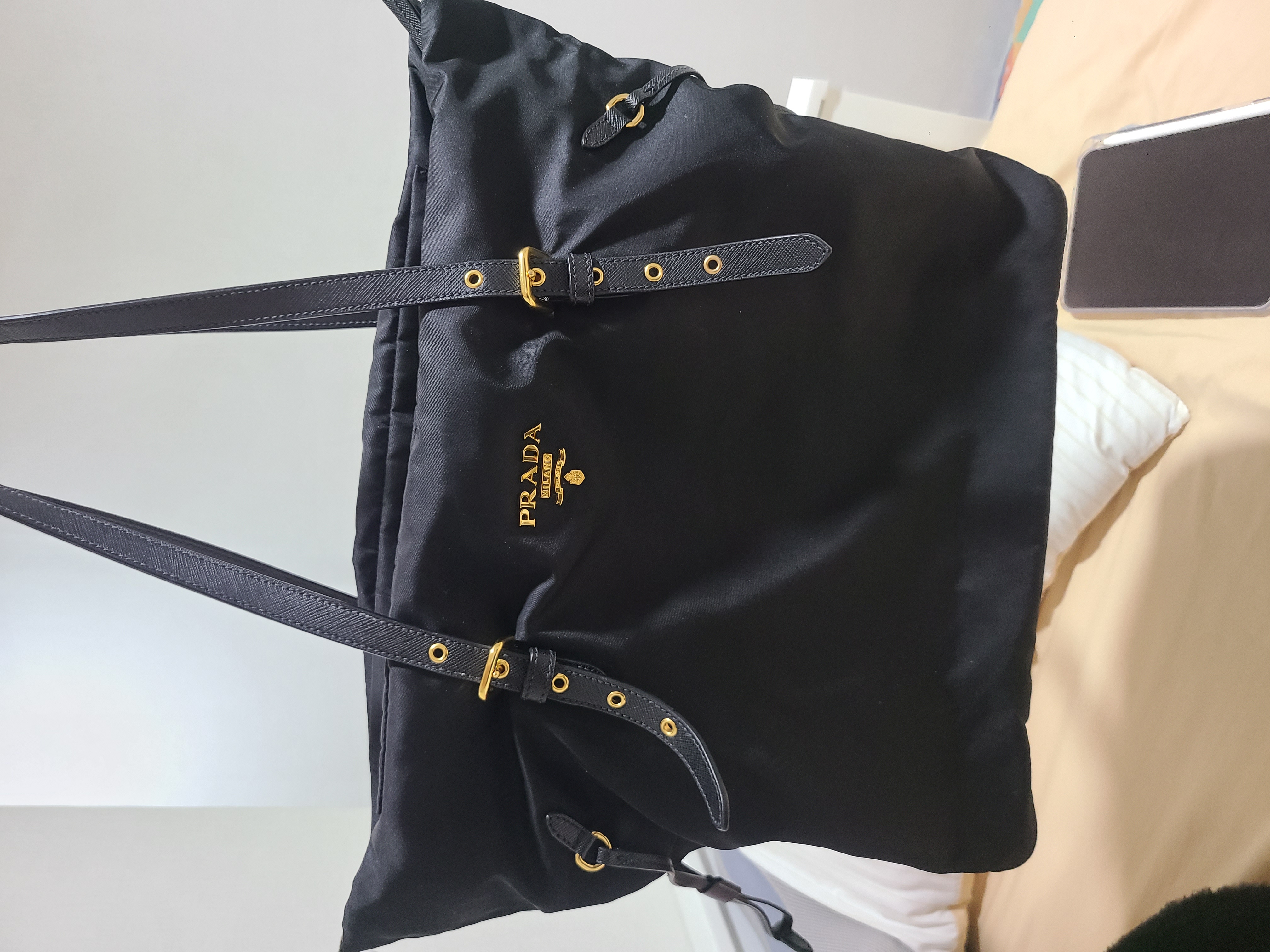 프라다 포코노 숄더백