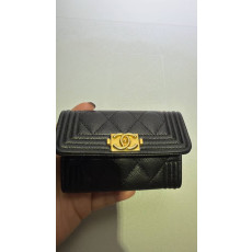 샤넬 보이 카드 지갑