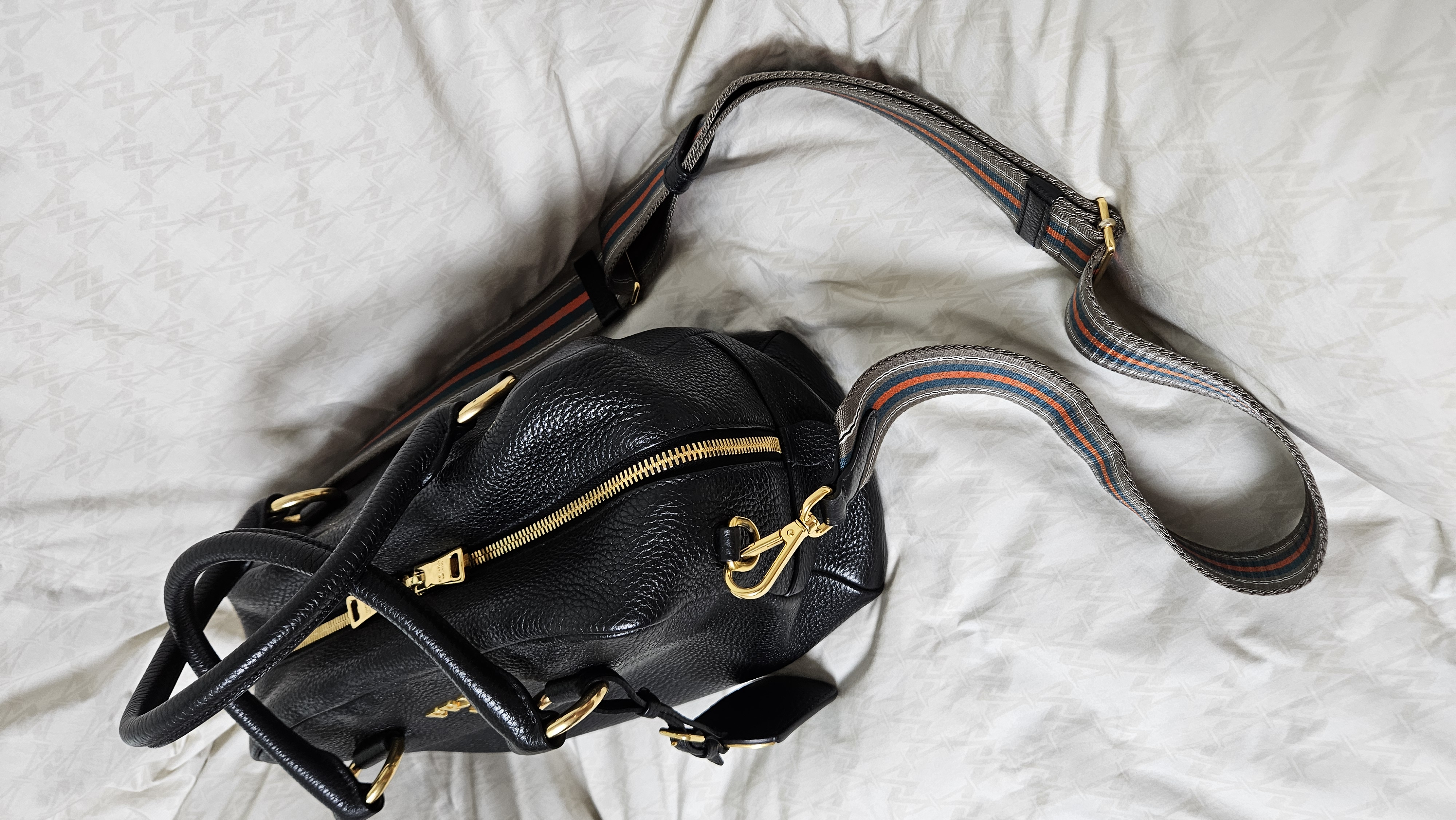 프라다 비텔로피닉스투웨이크로스백&토트백