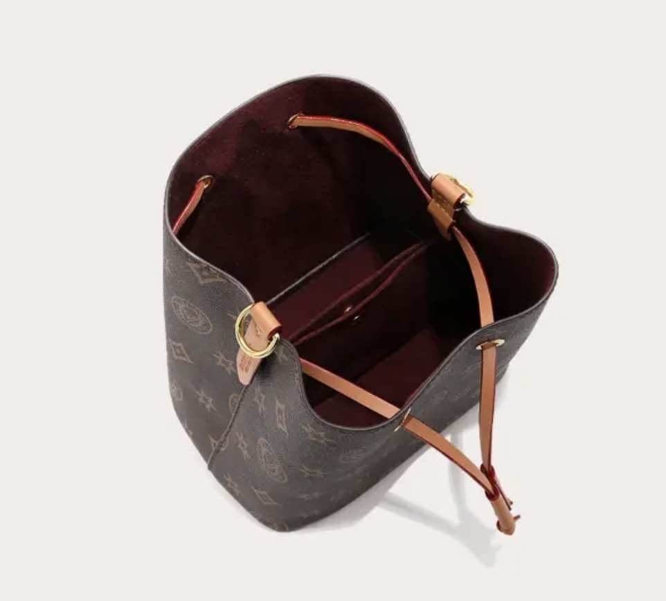 정품 발렌티노 올란디 버킷백 새상품