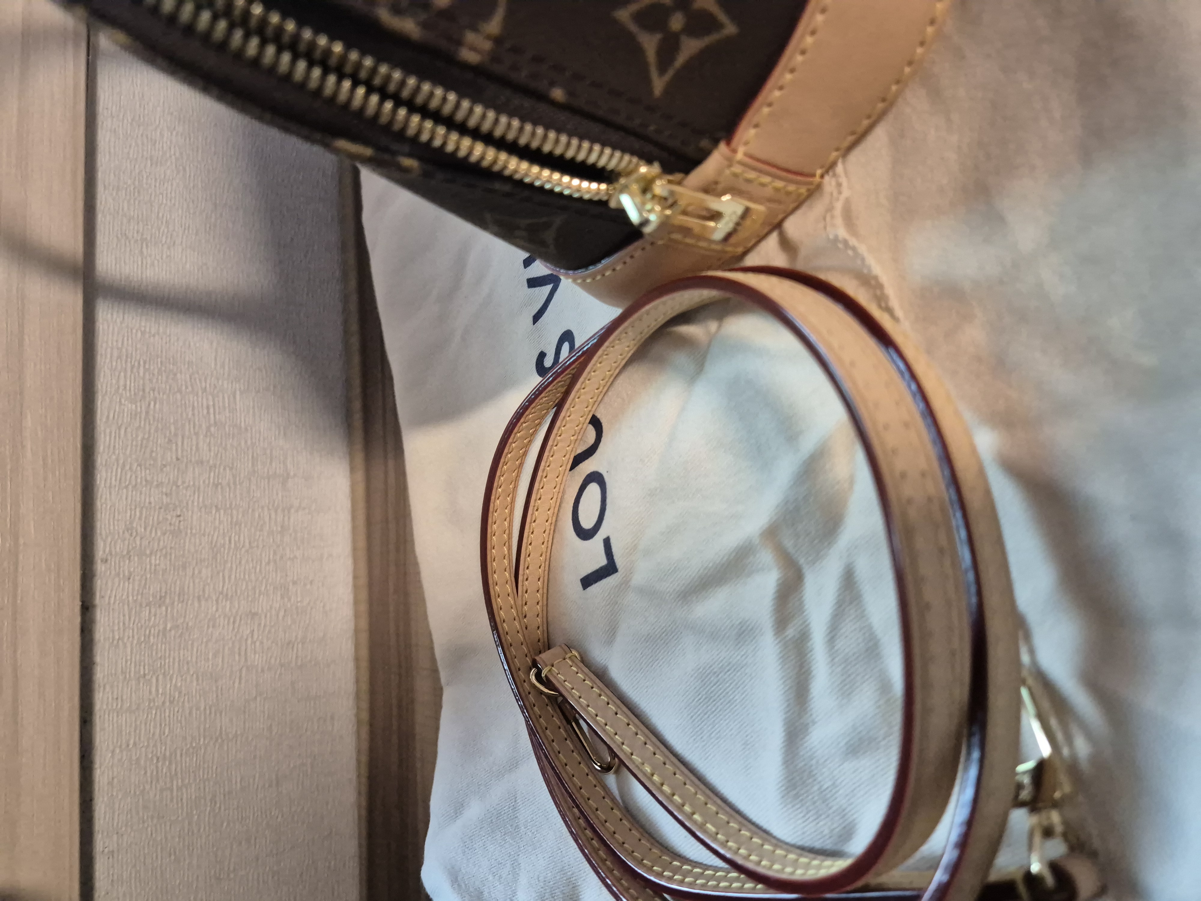 루이비통알마bb