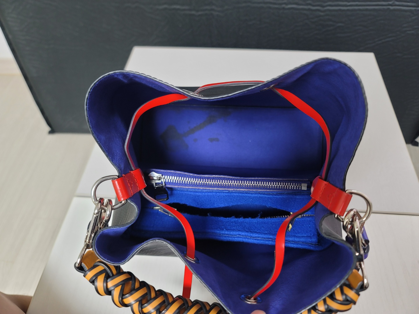 루이비통 네오노에 MM 에삐